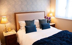2 Bedroom House In Chichester Near Goodwood And Wittering Beaches